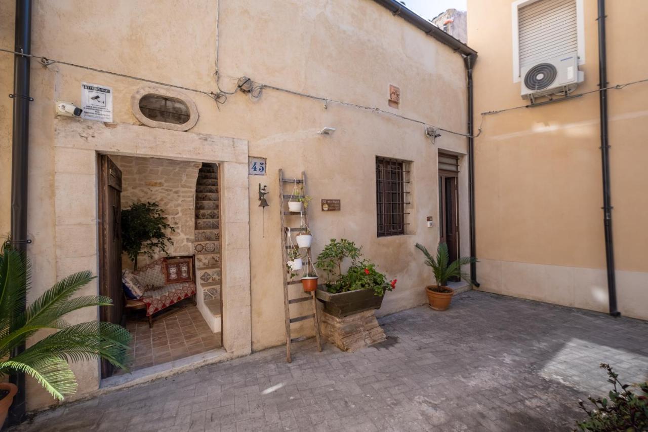 Si-Moutique Le Case Degli Avi Barocche, Con Terrazza Panoramica Модика Экстерьер фото